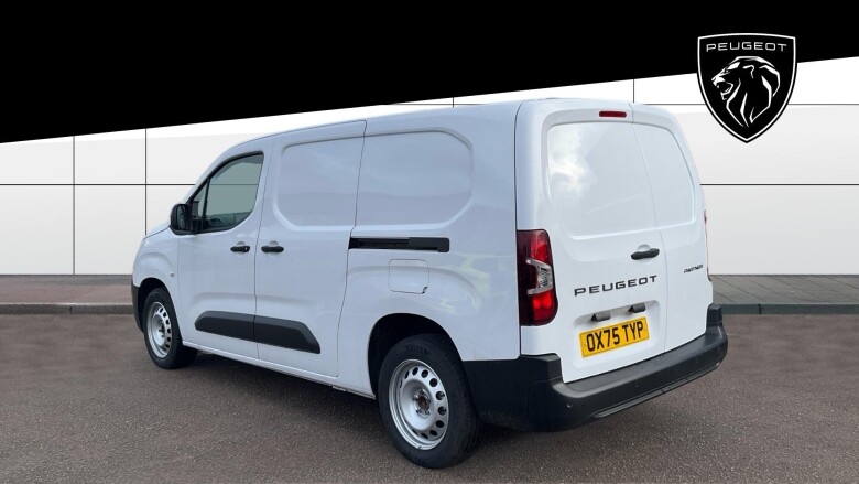 Peugeot Partner Long Diesel 1.5 BlueHDi 100 Professional Crew Van